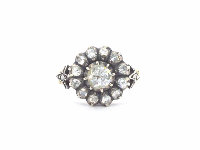 Vintage ring met natuurlijke diamanten - afbeelding 1 van  11