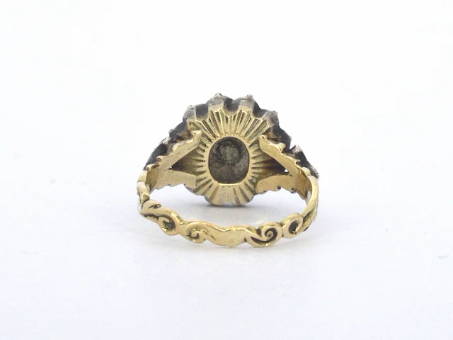 Vintage ring met natuurlijke diamanten - afbeelding 6 van  11