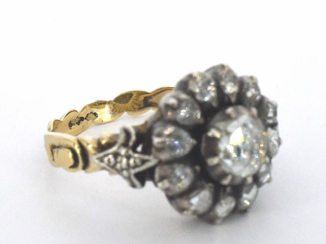 Vintage ring met natuurlijke diamanten - afbeelding 7 van  11