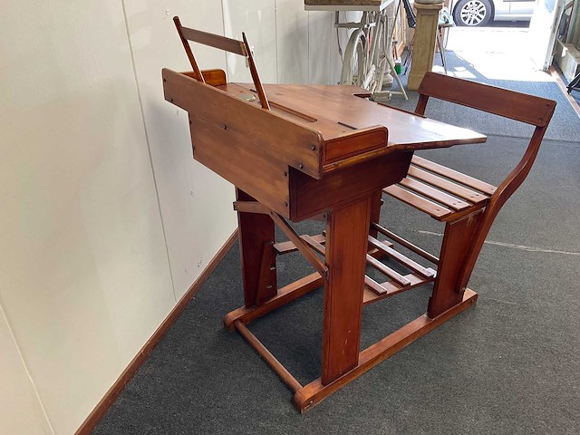 Vintage schoolbank voetenplank verstelbaar - afbeelding 5 van  5