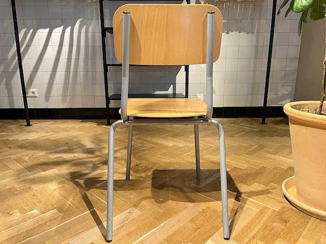 Vintage schoolstoel - afbeelding 2 van  6