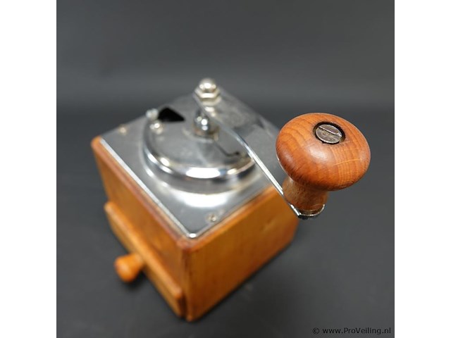 Vintage schootkoffiemolen - afbeelding 3 van  5
