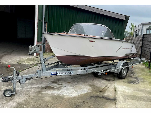 Vintage speedboat boesch super competition 510, yd-14-53 (inclusief trailer) - afbeelding 30 van  34