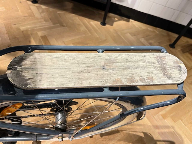 Vintage stadsfiets - afbeelding 2 van  10