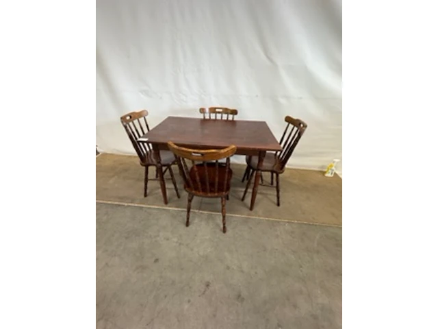 Vintage tafel met 4 stoelen - afbeelding 1 van  8