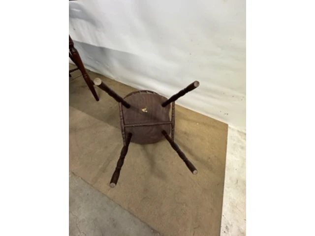 Vintage tafel met 4 stoelen - afbeelding 4 van  8