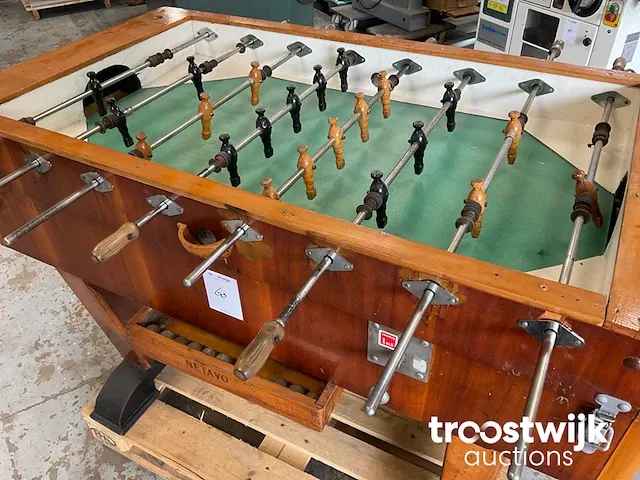 Vintage tafelvoetbal spel - afbeelding 2 van  9