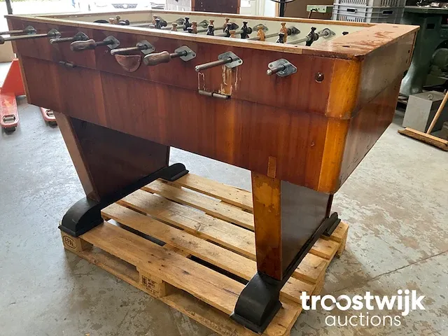 Vintage tafelvoetbal spel - afbeelding 4 van  9