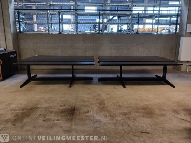 Vintage vergadertafel zwart - afbeelding 2 van  9