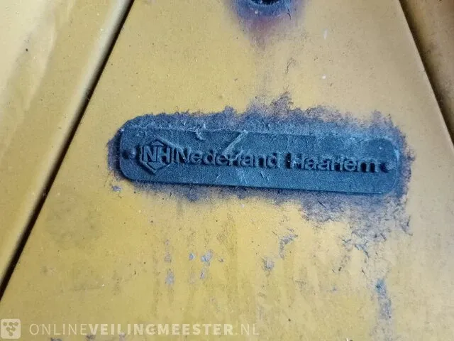 Vintage verkeerszuil geel - afbeelding 4 van  5