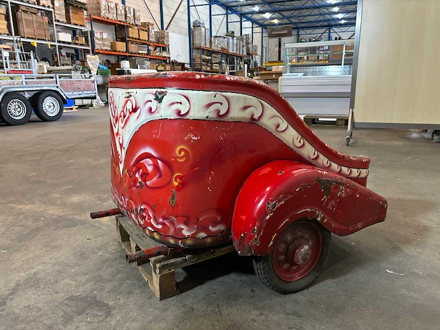 Vintage wagentje - afbeelding 1 van  9