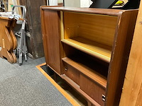 Vintage wandkast - afbeelding 2 van  3