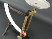 Vintage weegschaal - afbeelding 3 van  5