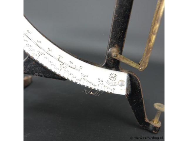 Vintage weegschaal - afbeelding 4 van  5