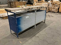 Vintage werkbank met houten werkblad - afbeelding 6 van  9