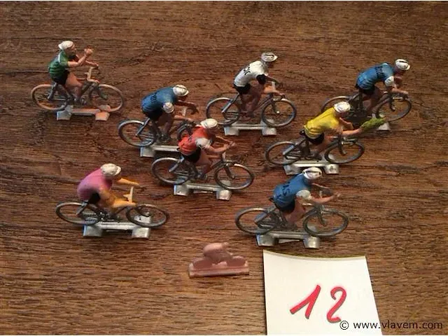 Vintage wielrenners - afbeelding 1 van  3