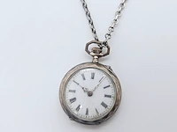 Vintage zilveren romeins zakhorloge met ketting - afbeelding 1 van  6