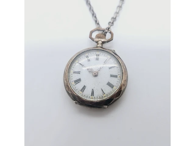 Vintage zilveren romeins zakhorloge met ketting - afbeelding 2 van  6
