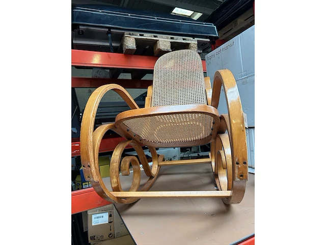 Vintage/retro schommelstoel - afbeelding 2 van  4