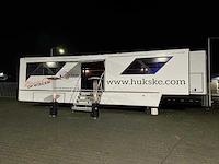Vip-trailer compleet met inboedel - afbeelding 23 van  33