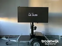 Viplex p8 tekstkar led scherm op aanhangwagen op accu,s en 220volt - afbeelding 28 van  49