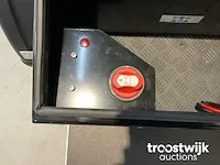 Viplex p8 tekstkar led scherm op aanhangwagen op accu,s en 220volt - afbeelding 45 van  49