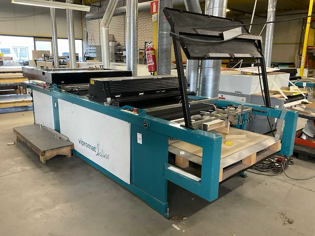 Viprotech inline zeefdrukmachine, 3/4 automaat - afbeelding 3 van  10