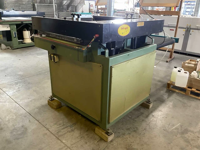 Viprotech v-mat 1 zeefdrukmachine, halfautomaat - afbeelding 5 van  8