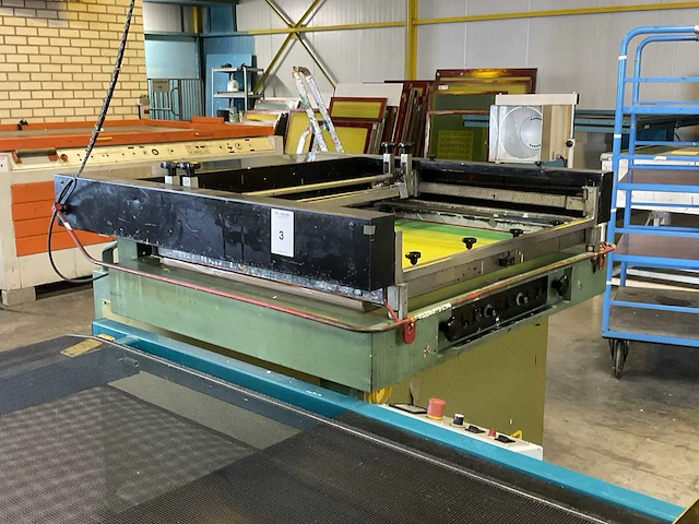 Viprotech v-mat 1 zeefdrukmachine, halfautomaat - afbeelding 7 van  8