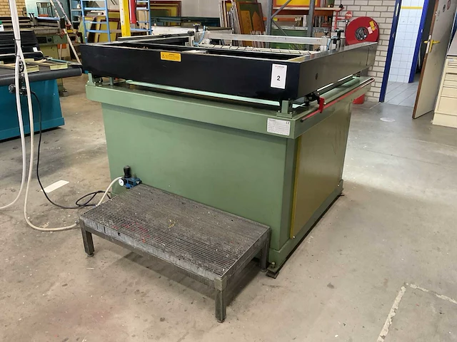 Viprotech vipromat zeefdrukmachine, halfautomaat - afbeelding 4 van  9