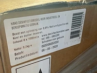Viro doos met 8 flessen desinfectiemiddel (48x) - afbeelding 3 van  4