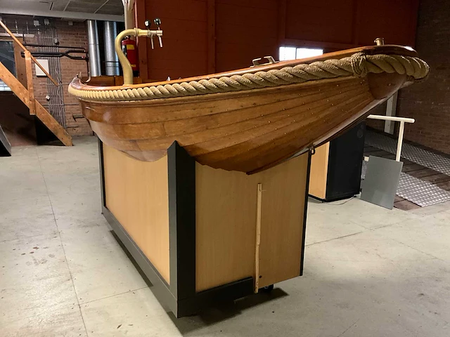 Visboot biertapbar - afbeelding 19 van  22