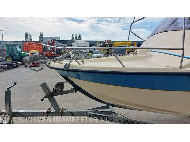 Visboot orka 535 met boottrailer - afbeelding 18 van  44