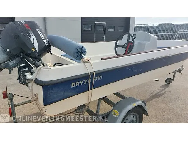 Vis/console boot bryza 410 met suzuki 15 pk buitenboordmotor en riba boottrailer bryza , 410 - afbeelding 6 van  41