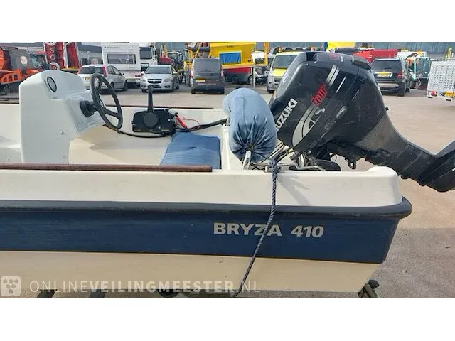 Vis/console boot bryza 410 met suzuki 15 pk buitenboordmotor en riba boottrailer bryza , 410 - afbeelding 9 van  41