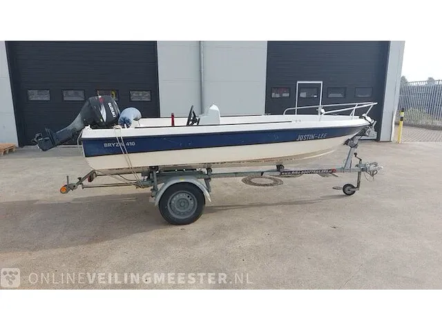 Vis/console boot bryza 410 met suzuki 15 pk buitenboordmotor en riba boottrailer bryza , 410 - afbeelding 12 van  41