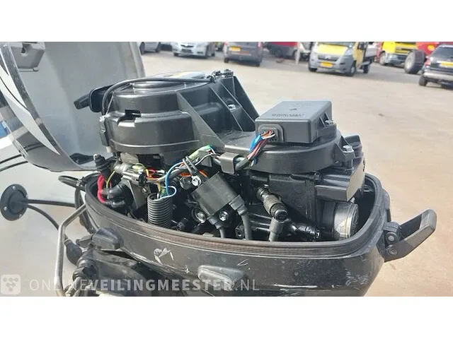 Vis/console boot bryza 410 met suzuki 15 pk buitenboordmotor en riba boottrailer bryza , 410 - afbeelding 27 van  41