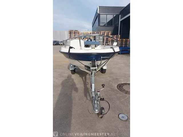 Vis/console boot bryza 410 met suzuki 15 pk buitenboordmotor en riba boottrailer bryza , 410 - afbeelding 41 van  41