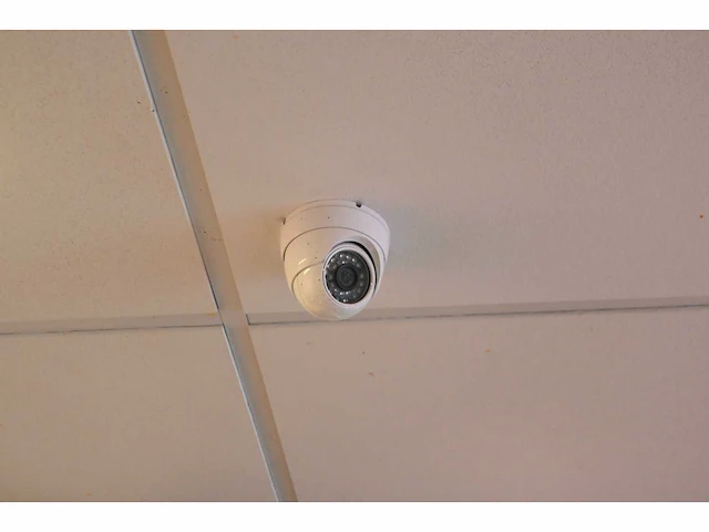 Viscoo / ge 4-delige beveiligingscamera systeem set met recorder - afbeelding 4 van  6