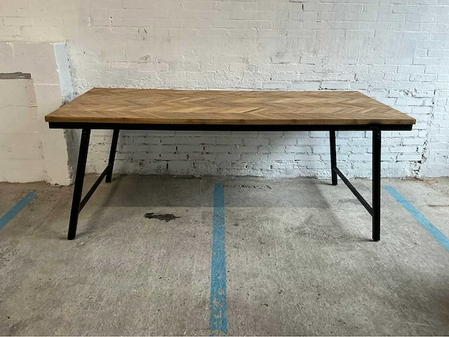 Visgraatmotief, massief hout met vigneerlaag eetkamertafel - afbeelding 2 van  8