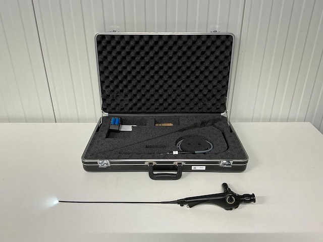 Vision sciences - cst-4000 - fiber cystoscoop met draagbare lichtbron bls-1000 - afbeelding 1 van  6