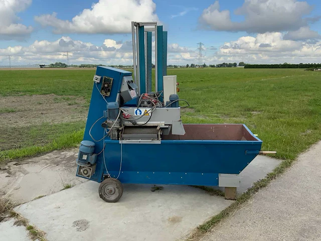 Visser - 1998 - ec40 - trayvulmachine - afbeelding 29 van  32