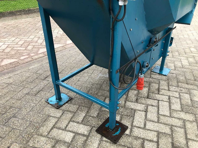 Visser potgrond bunker - afbeelding 5 van  10