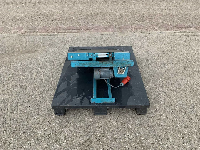 Visser transportband - afbeelding 4 van  5