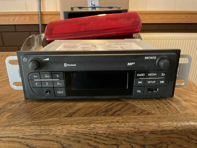 Visteon autoradio, inbouw - afbeelding 1 van  3