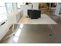Vitra - dubbelzijdig bureau - afbeelding 2 van  7