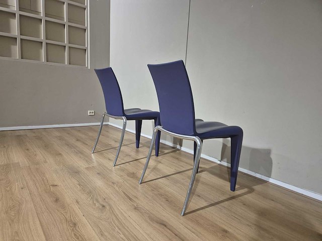 Vitra - louis 20 philippe stark - eetkamerstoelen (2x) - afbeelding 6 van  8