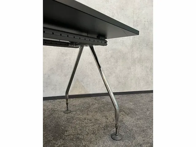 Vitra ad hoc - bureau 160x80 - afbeelding 2 van  12