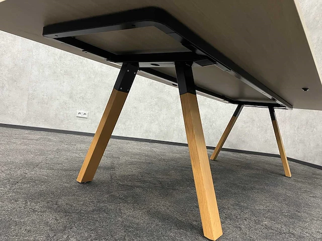 Vitra/ ahrend - 12 persoons design set 300x120 - afbeelding 13 van  22