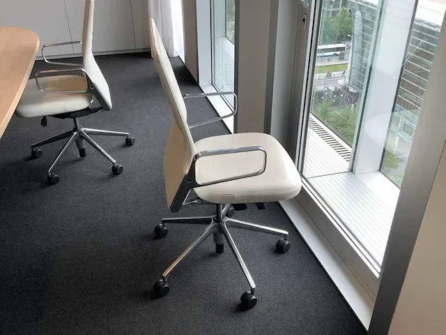 Vitra antonio citerio ac4 vergaderstoel - afbeelding 4 van  5